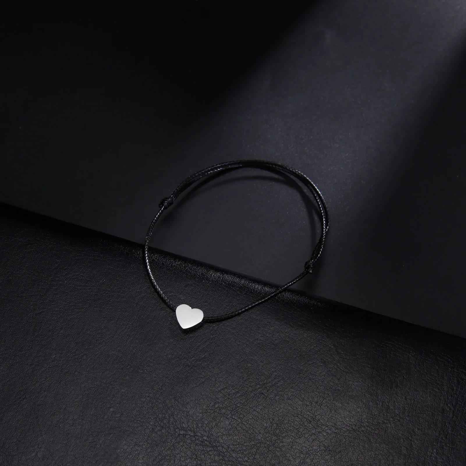 Ручной работы Регулируемый Красный Черный нитка очарование серебро 18K позолоченный браслет из нержавеющей стали сердце ювелирные изделия для женщин