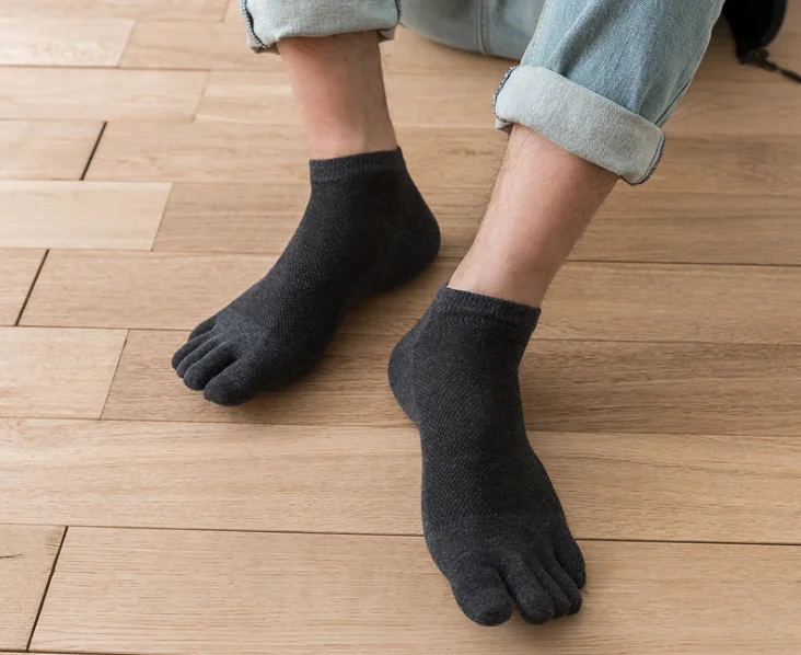 Men Five Finger Toe Socks Cotton Crew Casual summer Socks