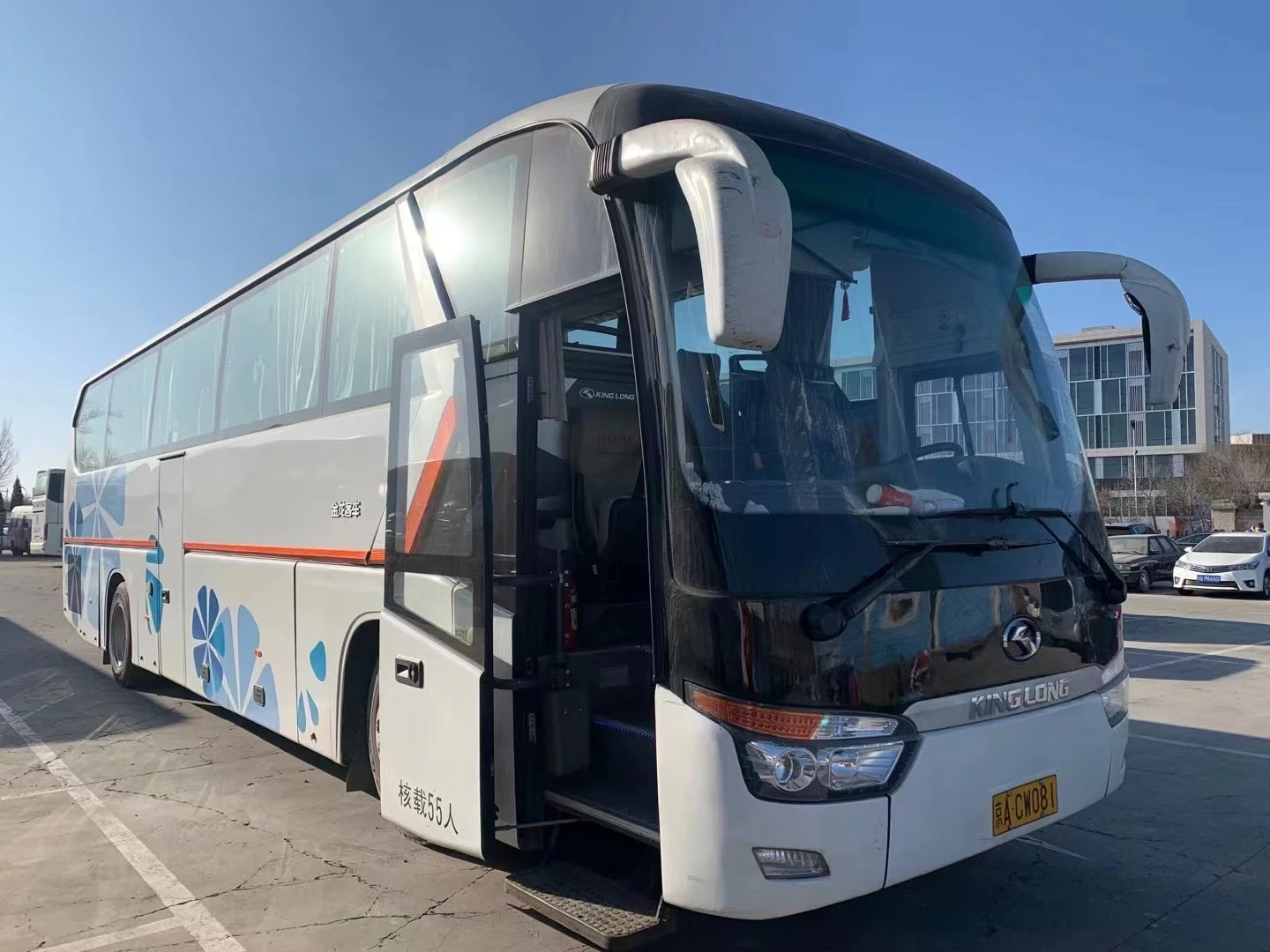 Kinglong модель Xmq6129 55 сидений амфибия автобус для рынка Африки используется школьный пассажирский счетчик