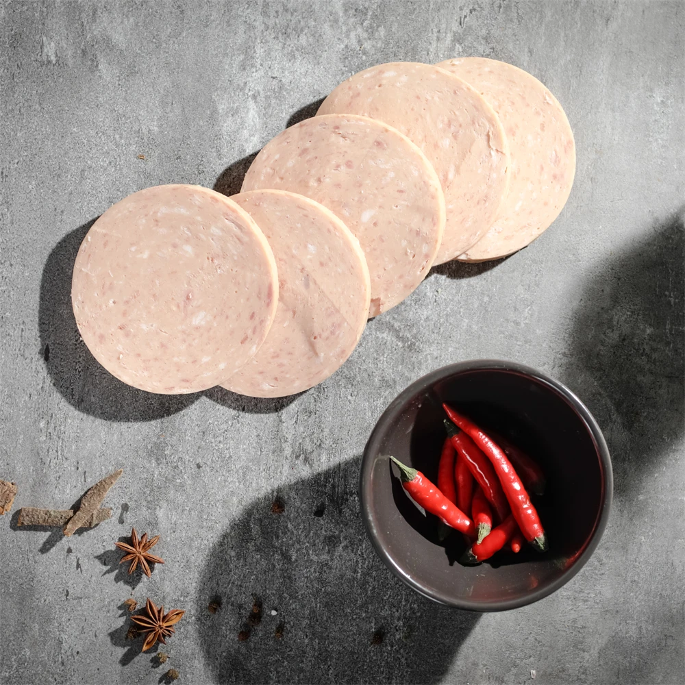 wholesale custom order High quality canned pork luncheon meat food in can canned 397g