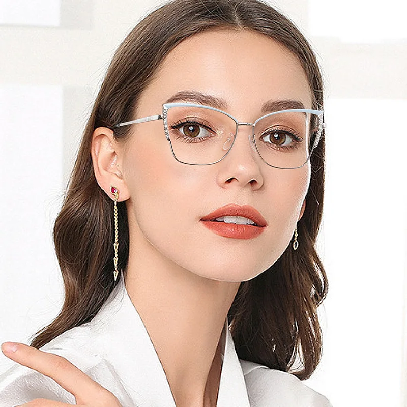 9038 Fashion Photochromic Anti-blue Light Glasses Retro Cat Eye Dot Diamond Glasses Factory Metal Frame