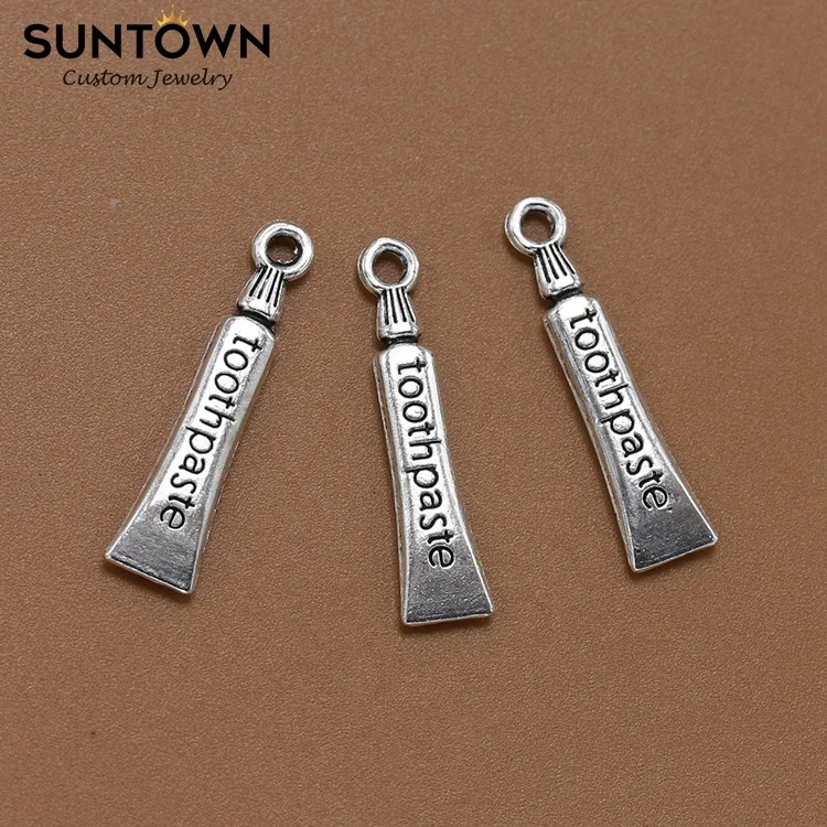 
Suntown Woman Accessoires Personalized Jewelry Pendant Mini Toothpaste Pendant Toothbrush Charms Daily Product Charms Wholesale 