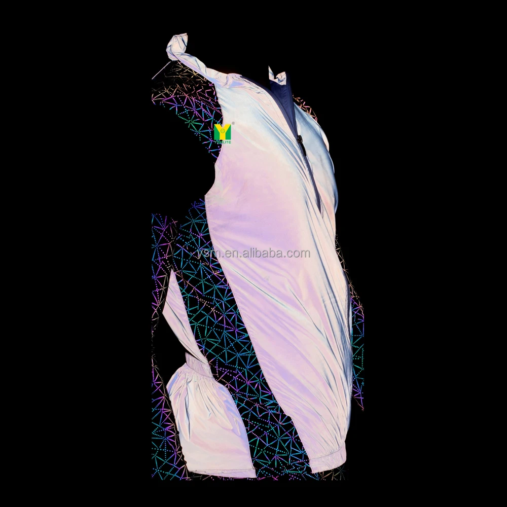 Мужская зимняя куртка с отражающим эффектом