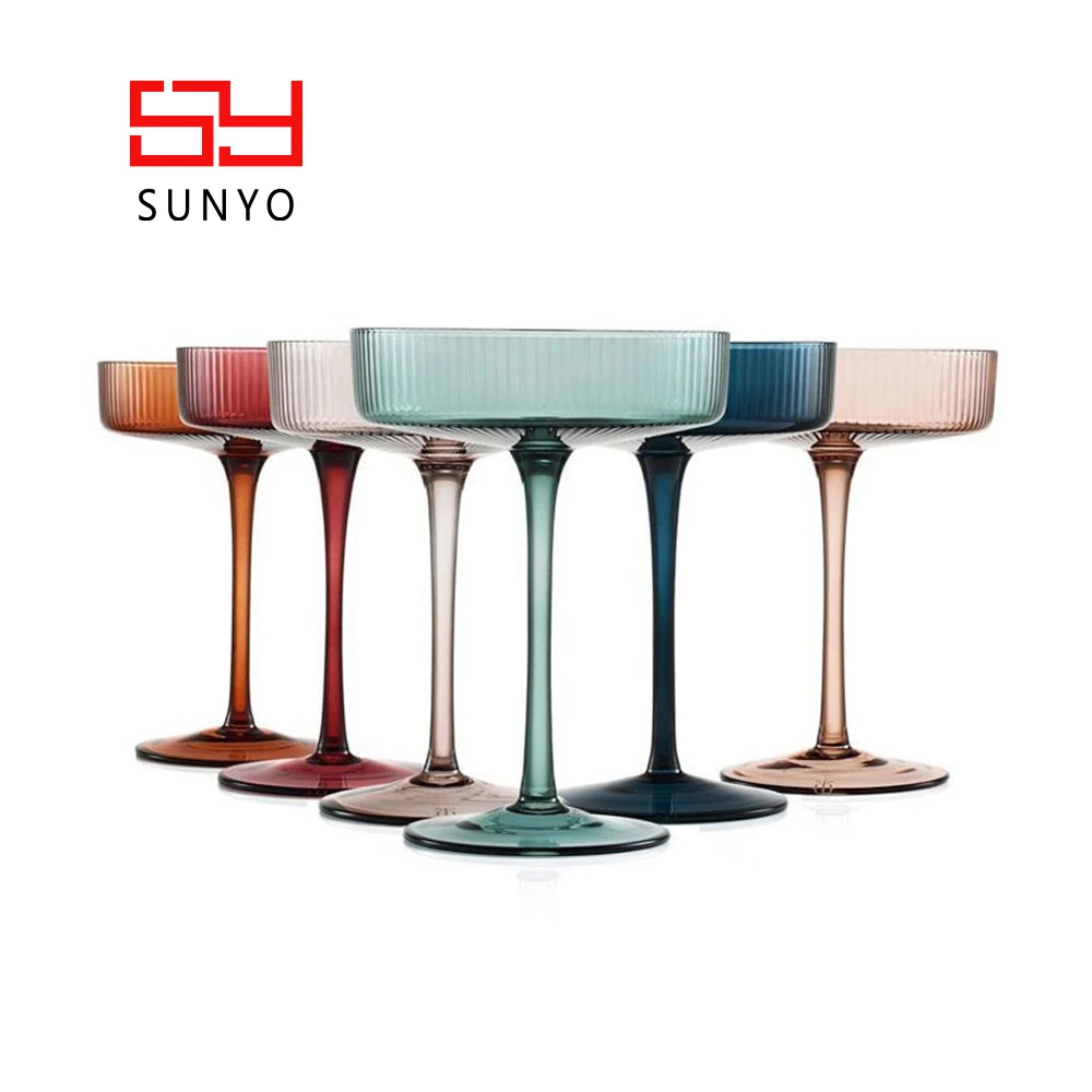 Vintage Design Elegant Stripe Ribbed Coupe Cocktail Glass Leadfree Crystal Vintage Martini Coloured Ultra Thin Cocktail Glass