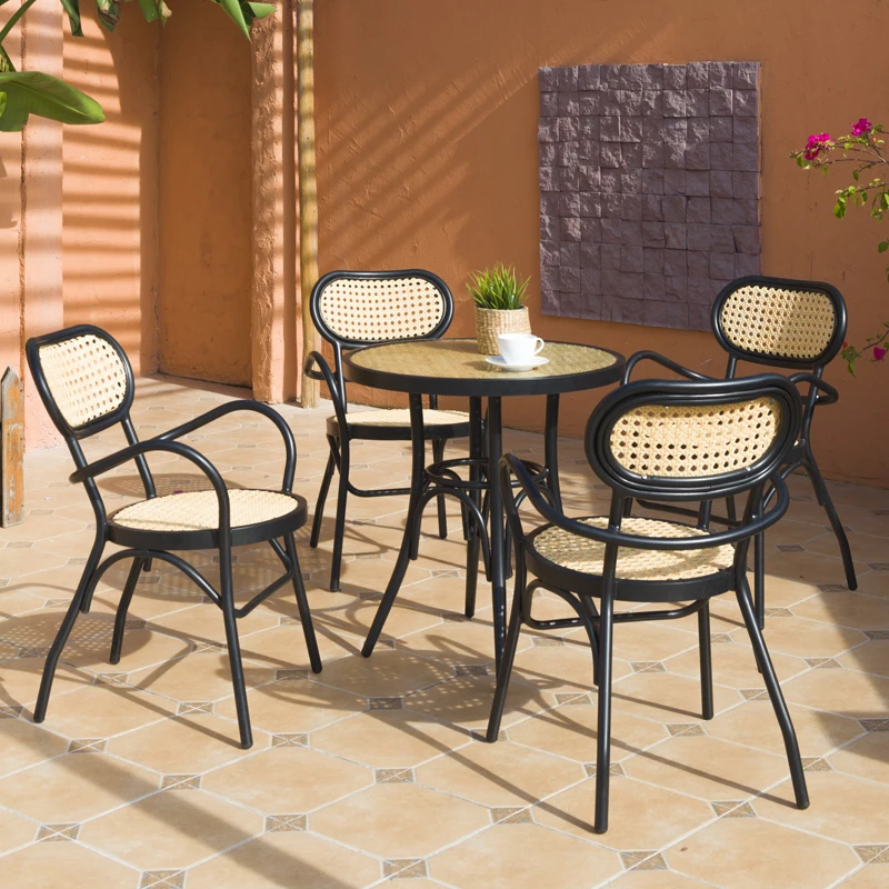 O-003 4 сиденья черного алюминиевого ротанга стекло круглым открытый ресторан кафе мебели бистро набор из стола и стульев
