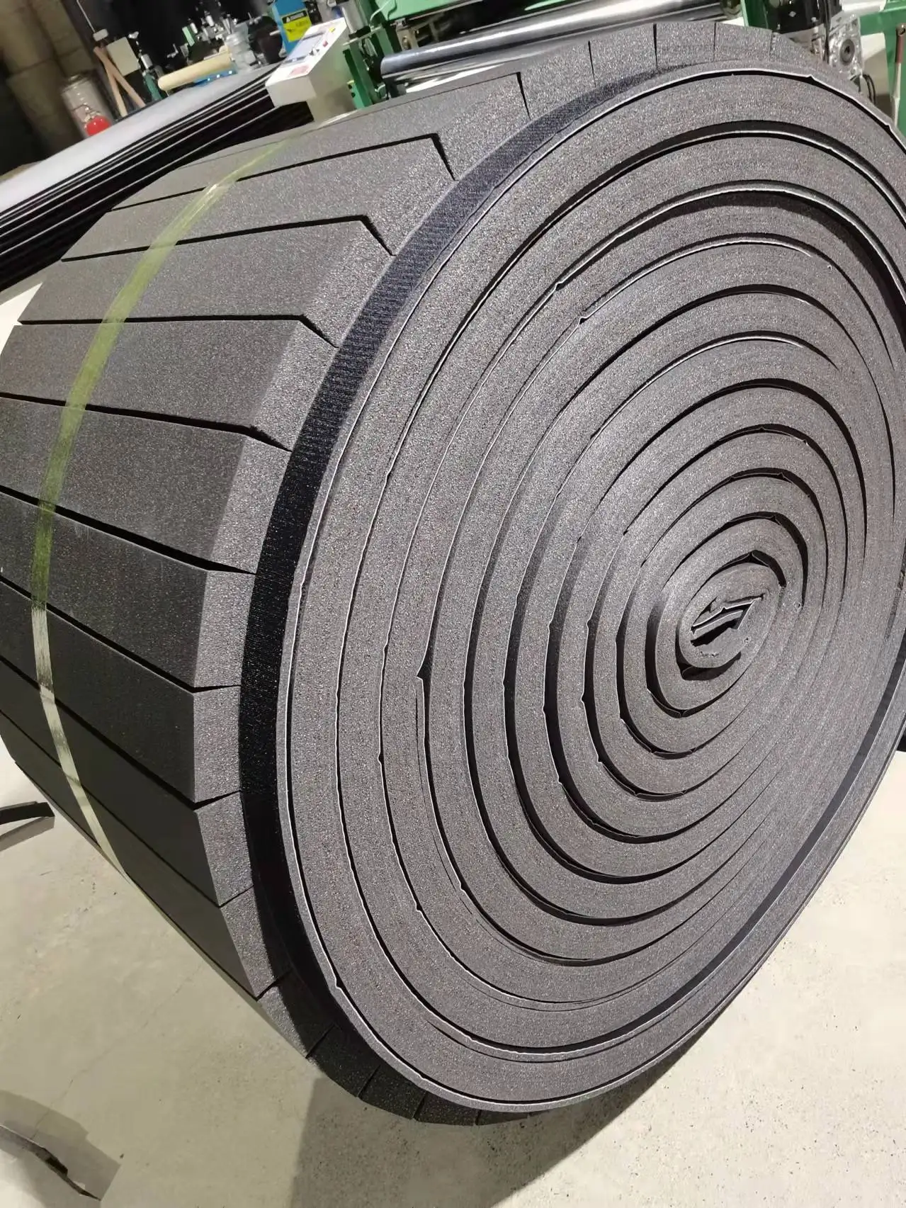 20mm 30mm 40mm Thickness Non Slip MMA Rollout Mat MMA Wrestling Rolling Out Mats For Thai Fighting Center