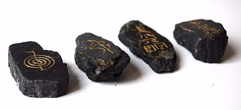 
Raw Black Tourmaline Crystal Raw Natural Stones Engraved Natural Chunks (large) - Stone of Protection 