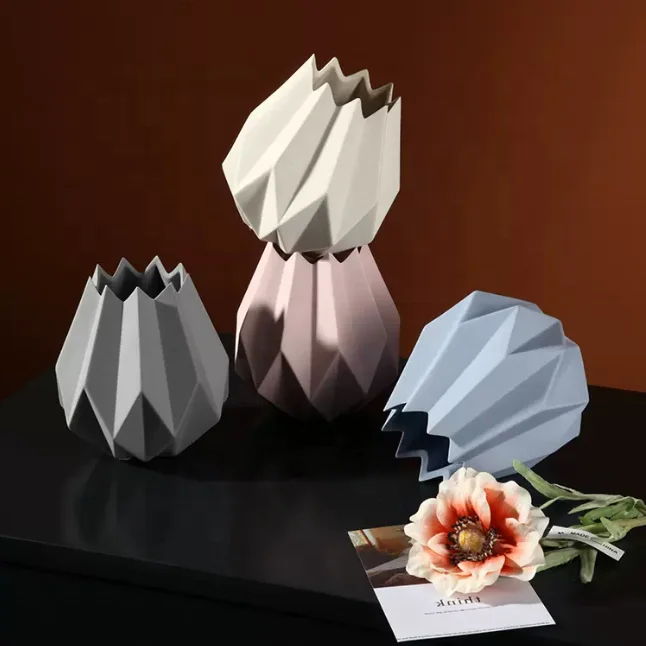 BHM Nordic Light Luxury home decor Creative Ceramic Vase Ornament Flower Arrangement Hydroponic Small Vase