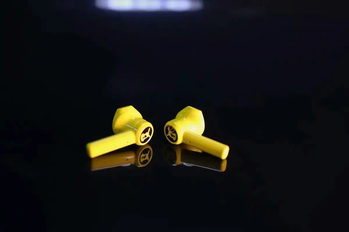  Новый продукт наушники и гарнитура Pika True Wireless Poke Ball подарок