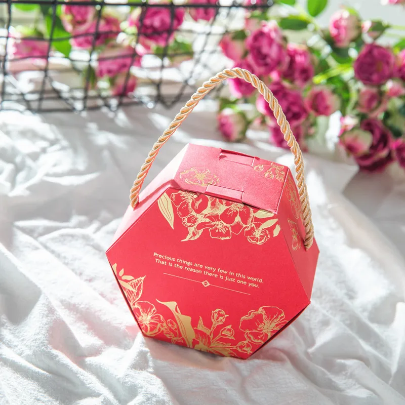 wholesale stock good or custom hexagon Chinese style hand holding packaging candy engagement wedding candy bag gift box