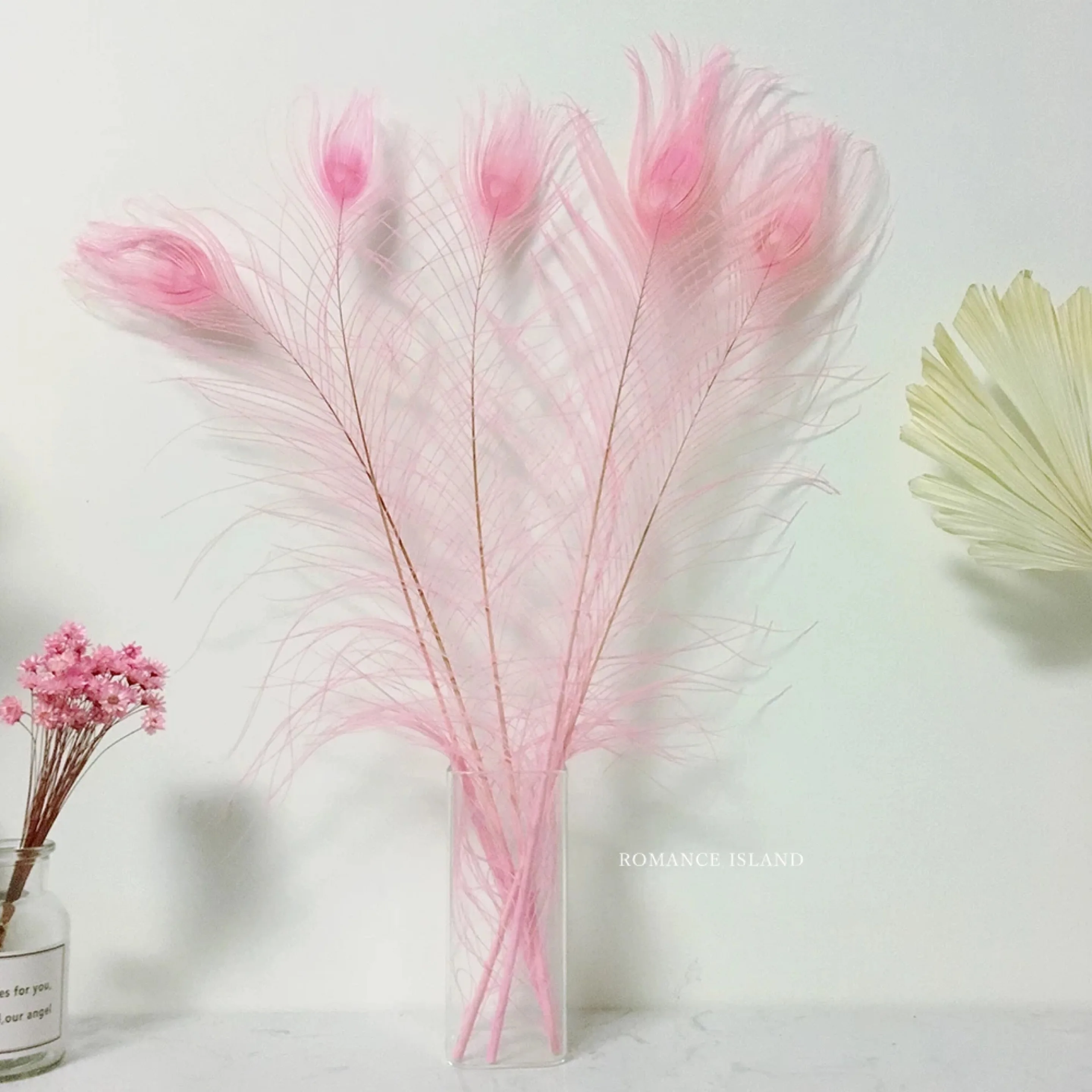 Оптовая продажа, Натуральное Розовое перо павлина для украшения вечеринки (62400652853)