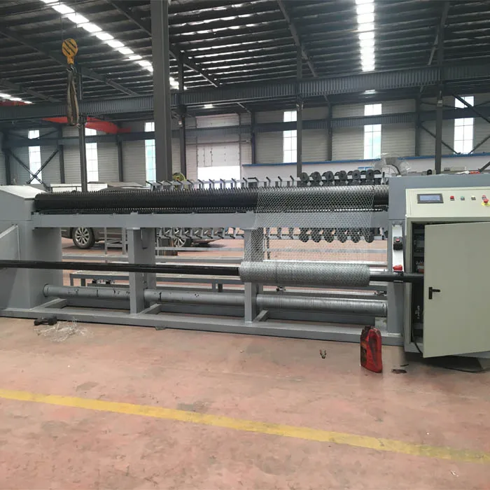 Automatic hexagonal wire mesh machine for seaport project and block wall