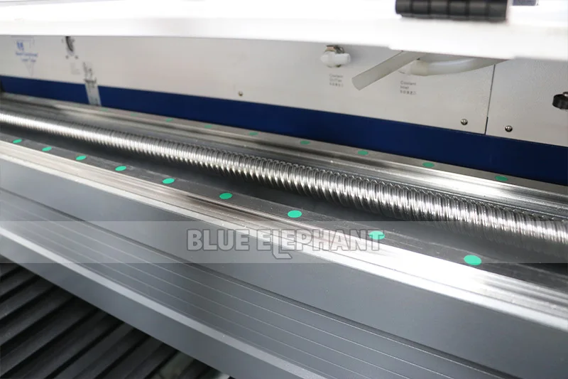 Multi-use 3d cricket bat and crystal laser engraving machine in Kuwait