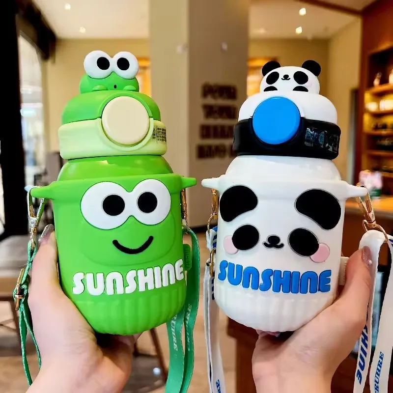 Cartoon Animal silicone sleeve Straws Water Bottle 550ml drop-proof holder Water Bottle Kids Thermos Cup