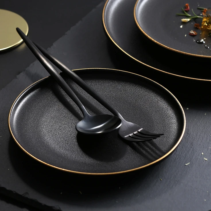 Top Fashion Porcelain  Tableware Ceramic Set  Custom Black Dinner Plate