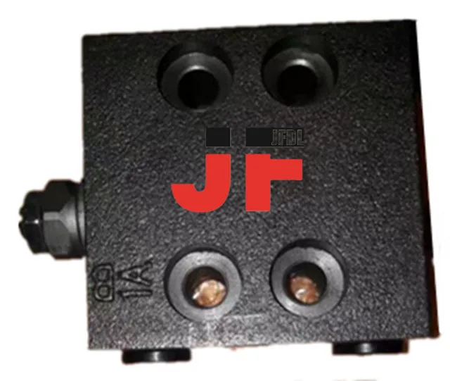 PC130-7 Main Hydraulic Relief Valve 702-21-09230 7022109230