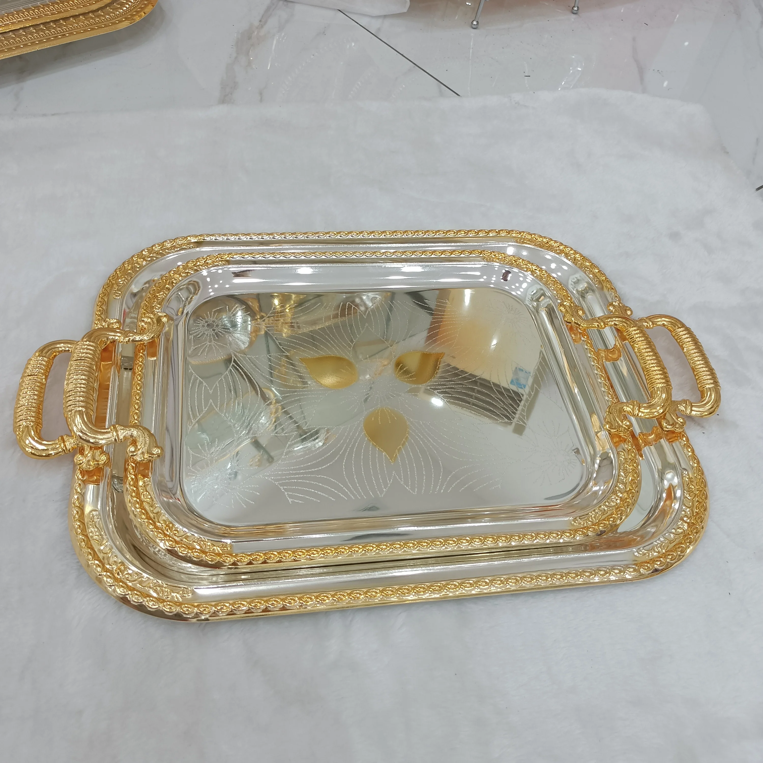 2024 Ramada Oval 3pcs Stainless Steel Metal Plateau Tray Set Tea Serving Arabic Middle East Mirror Gold Trays Set