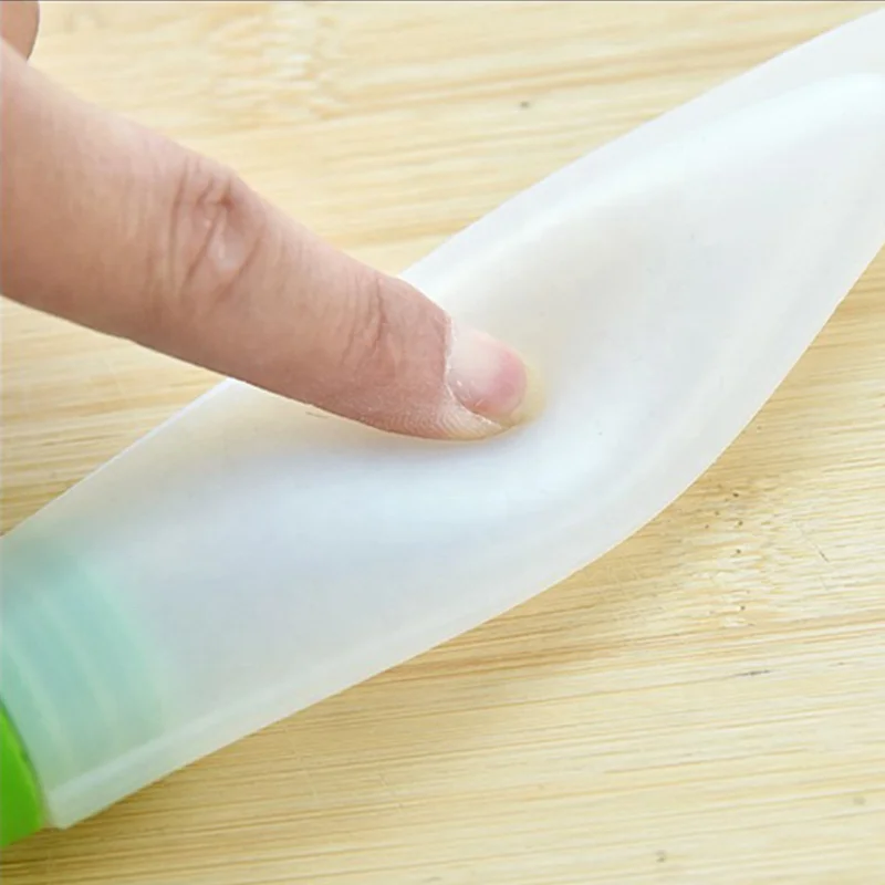 Newest High Temperature Resistant Silicone Oil Bottle Liquid Oil Brushes Pastry Kitchen Baking BBQ Brush