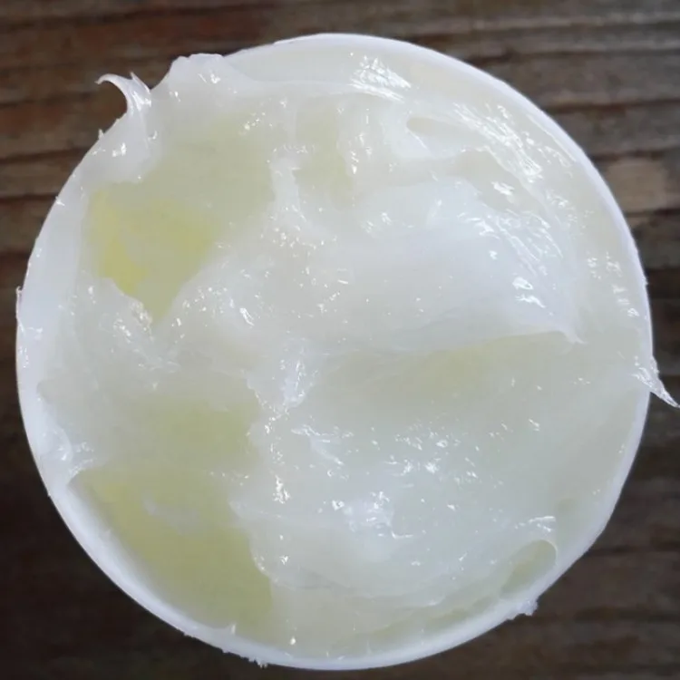 Industrial Grade Petroleum Jelly Petroleum Jelly Raw Materials CAS 8009-03-8
