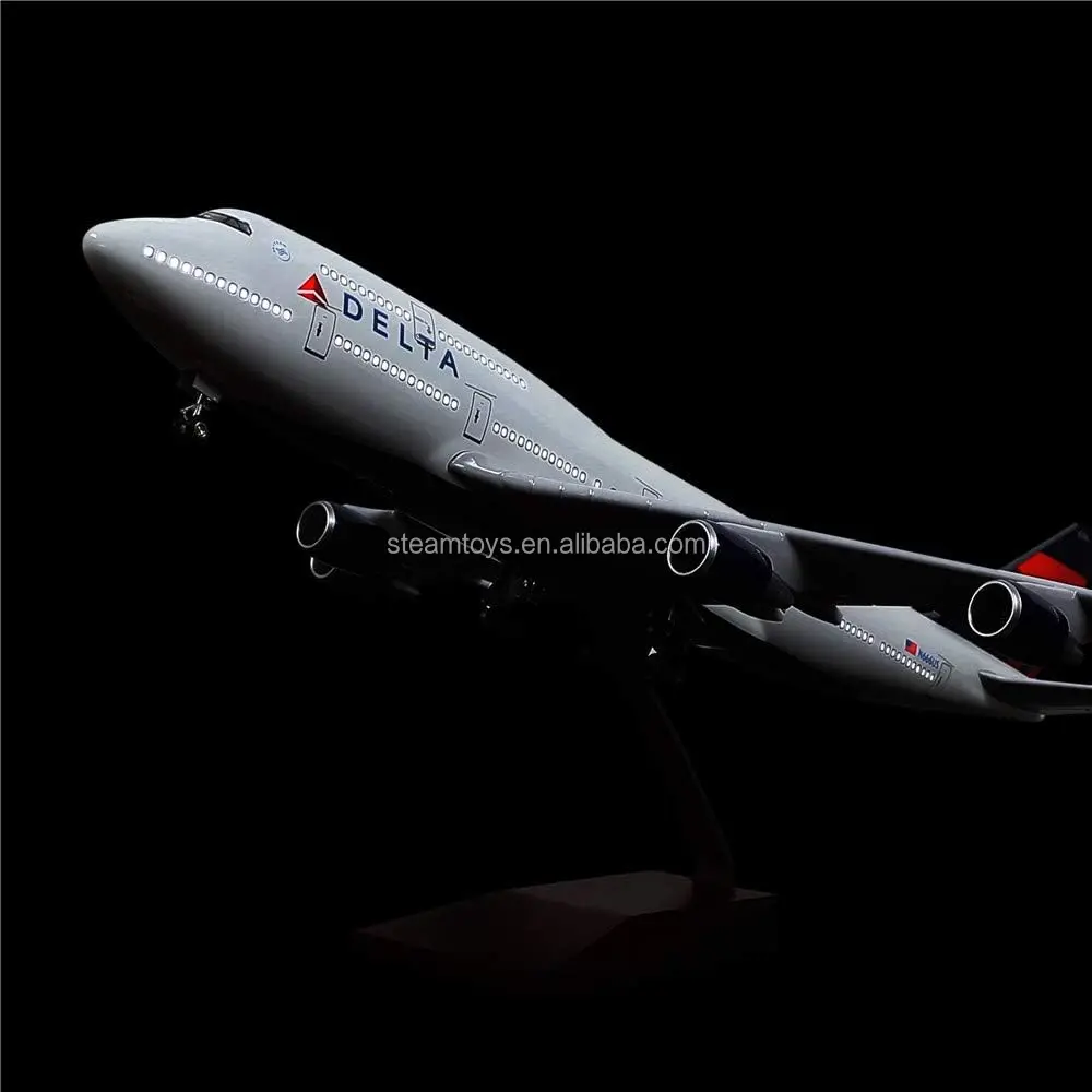 Customized USA Delta Air Lines Plane Model Boeing B747 Resin 47CM  747 Airplane Models for Airline School Graduation Gift