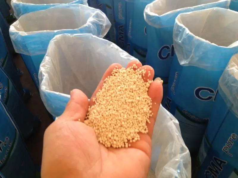 Snow Melter De-icer calcium magnesium acetate