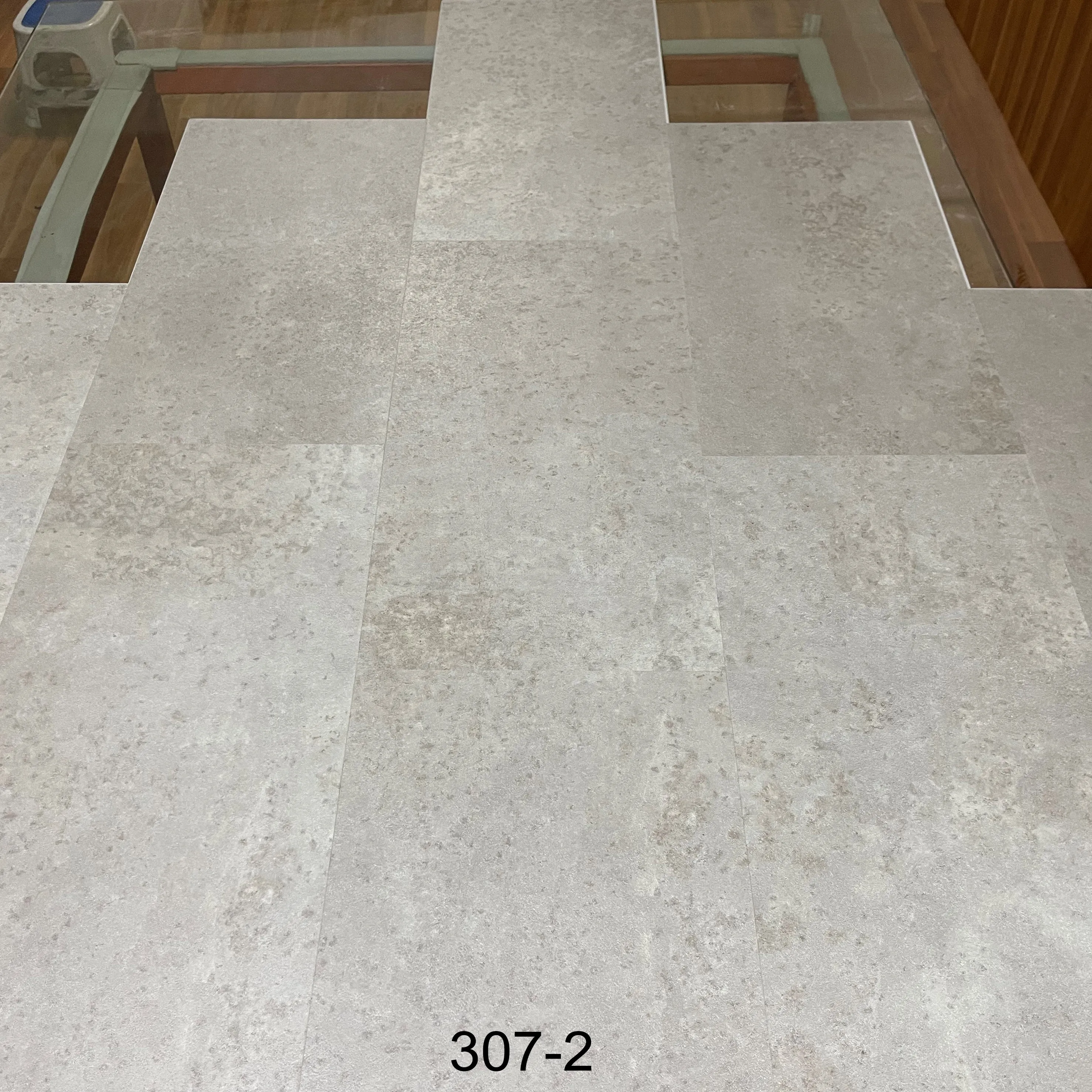 Luxury Marble color Vinyl Plank Flooring Tile SPC Vinyl Crystal  Coral    Surface  Flooring For Bath Living Room