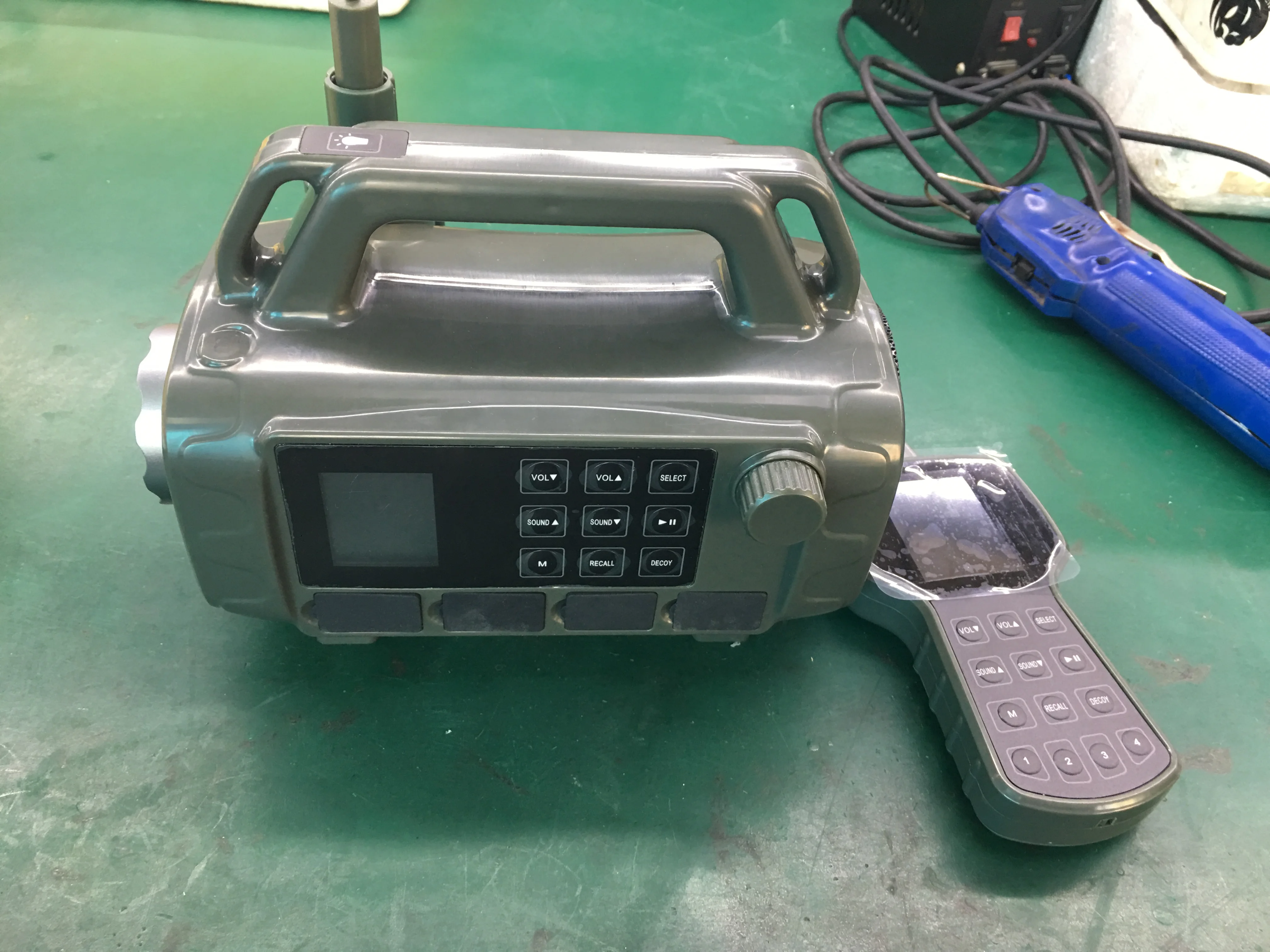 New model CP580 game caller animal hunting decoy mp3 bird caller with 500M remote control fox boar products hunting equipment