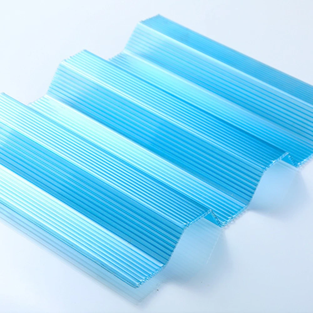 Поликарбонатный пластиковый гофрированный лист для крыши