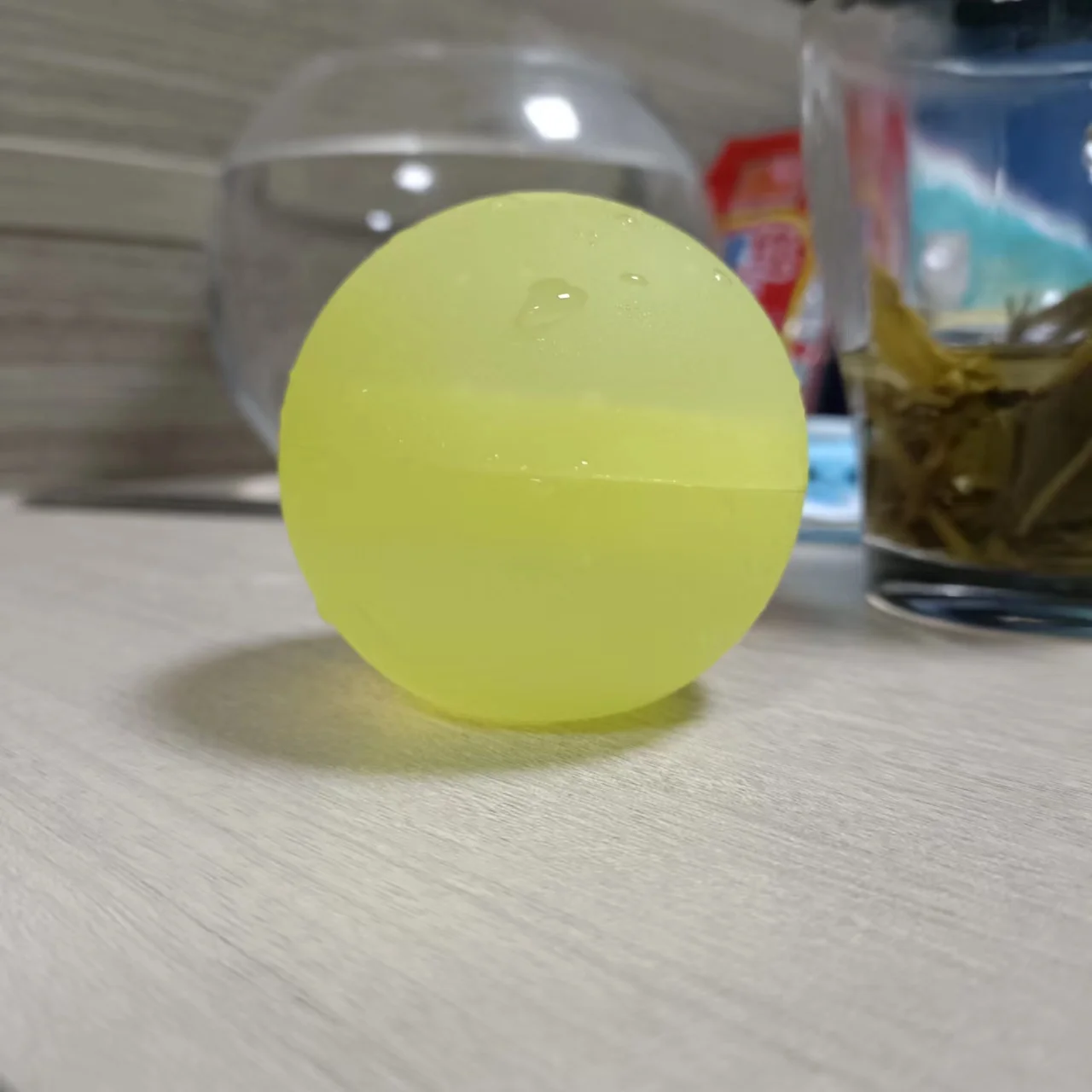 Wholesale silicone reusable water polo toys for children Kids water bomb splash ball  for water fighting