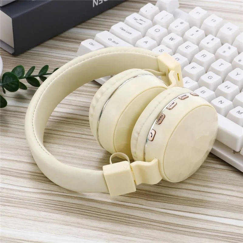 
Wholesale OEM Bests Blue tooth Wireless Headphones FM Radio Headset 