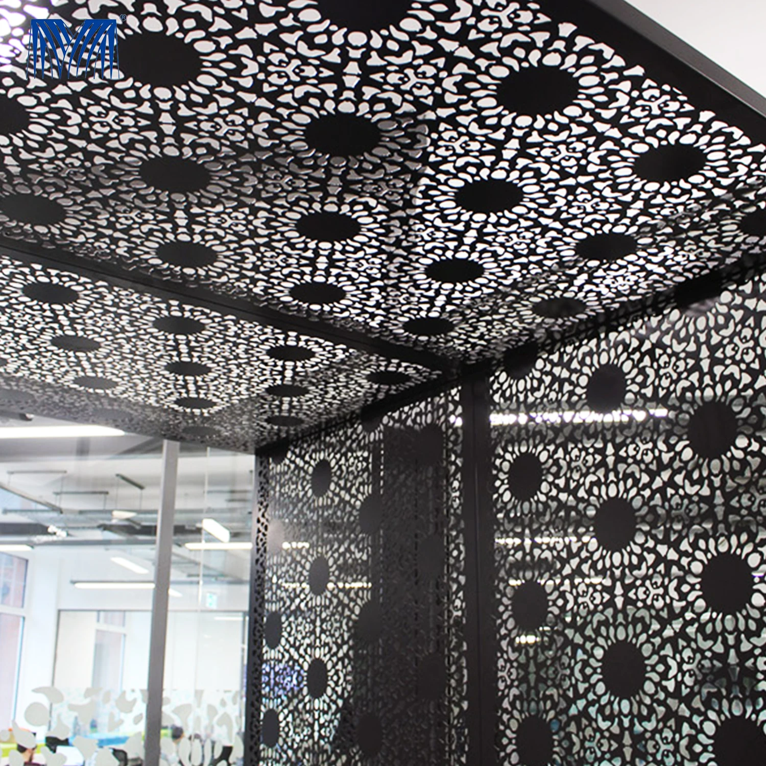 Black powder coated private garden  post composite panels metal mesh fencing aluminum laser cutting fence