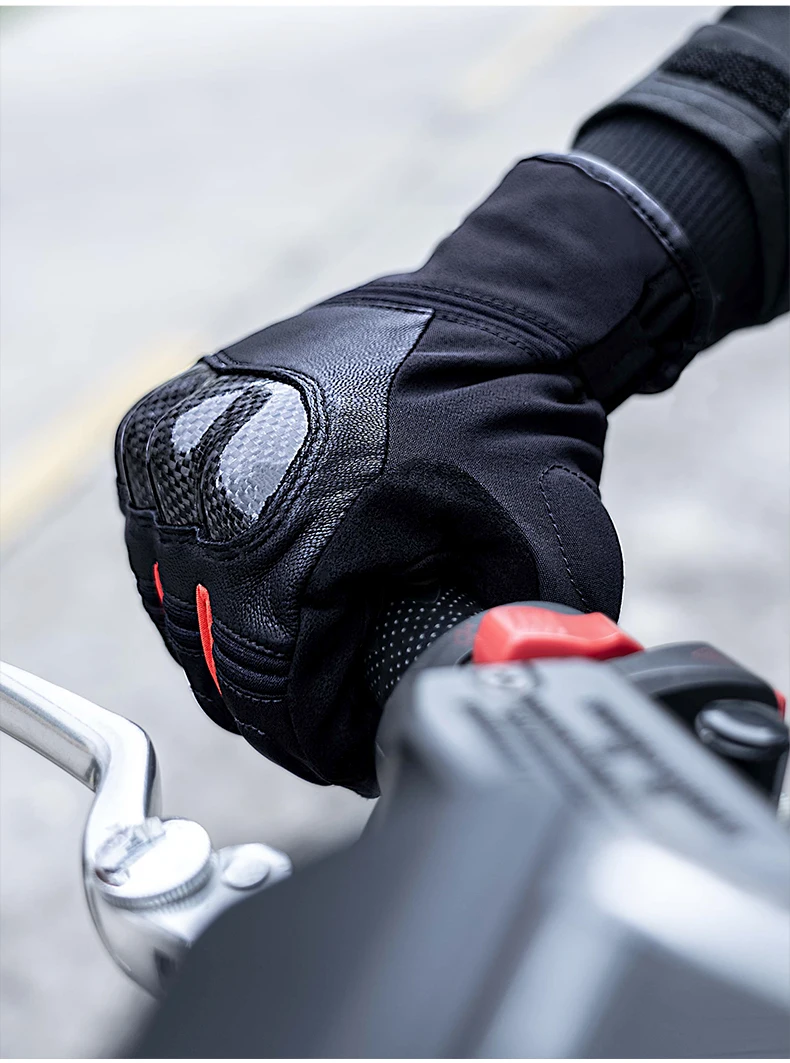 riding gloves (11).jpg