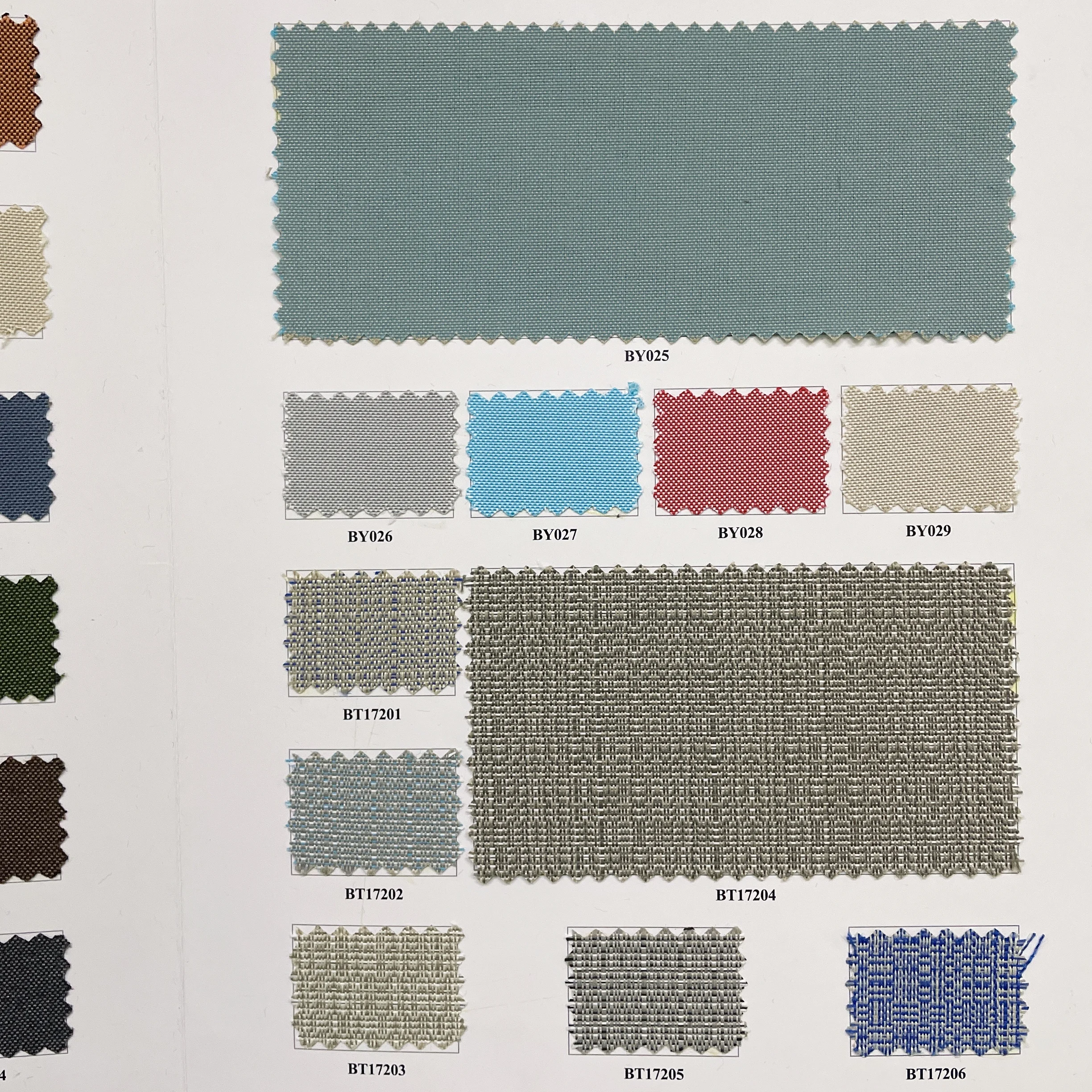 Stock Good Quality Fast Dye Outdoor Waterdrop Proof Textile Polyester Fabric for Furniture