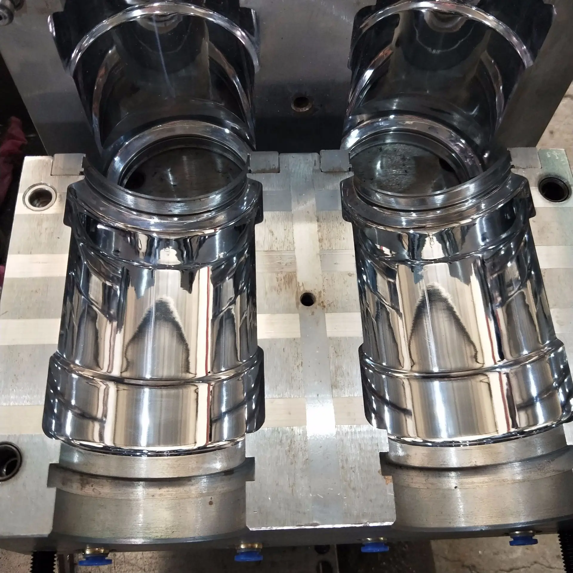 Wholesale Taizhou Factory Toys 5 Gallon Mineral Water Bottle Blowing Mould