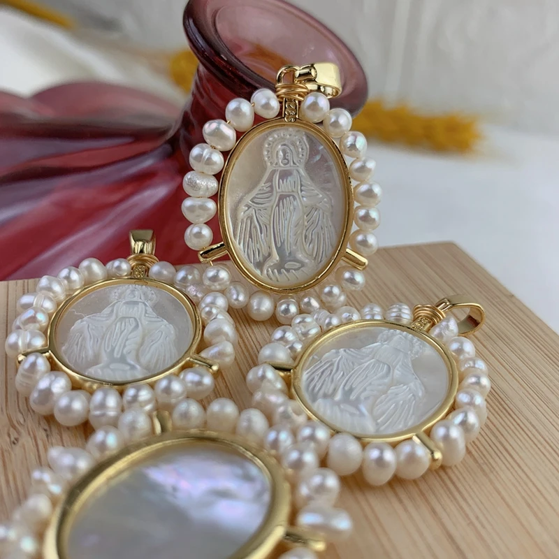 Fashion Pearl White Mother of Pearl Shell Pendant Carved Religious Virgin Mary Charm Necklace