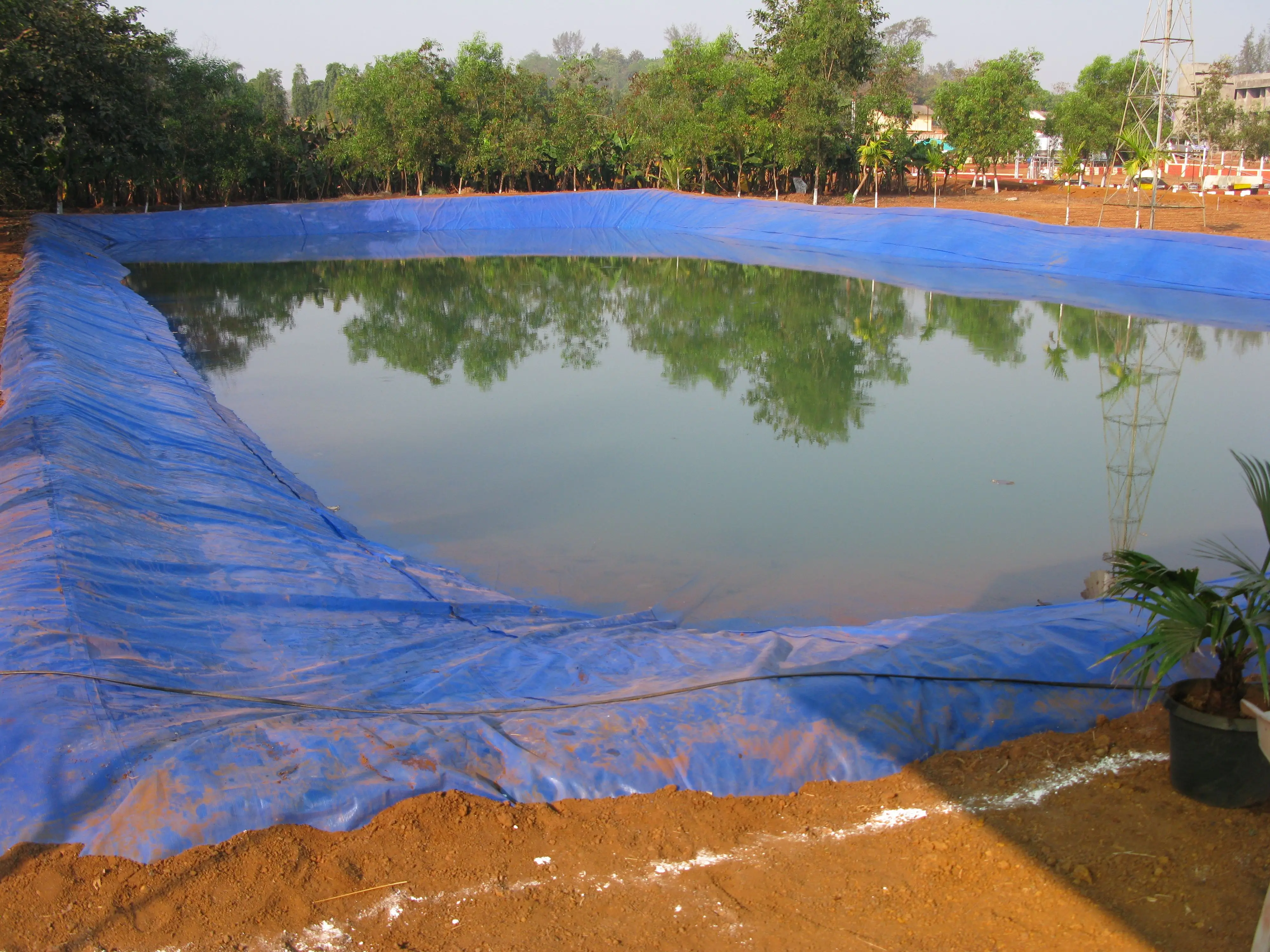  1 5 мм 60 мил конкурентоспособная цена HDPE вкладыш геомембрана подкладка для резервуара