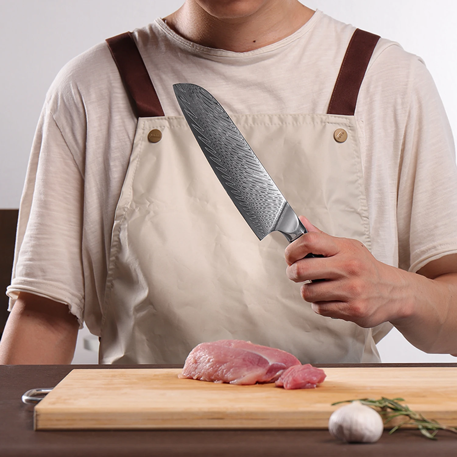 Professional 7 Inch Japanese 67 Layers Damascus Steel Kitchen Knife Santoku Chef Knife with Resin Handle