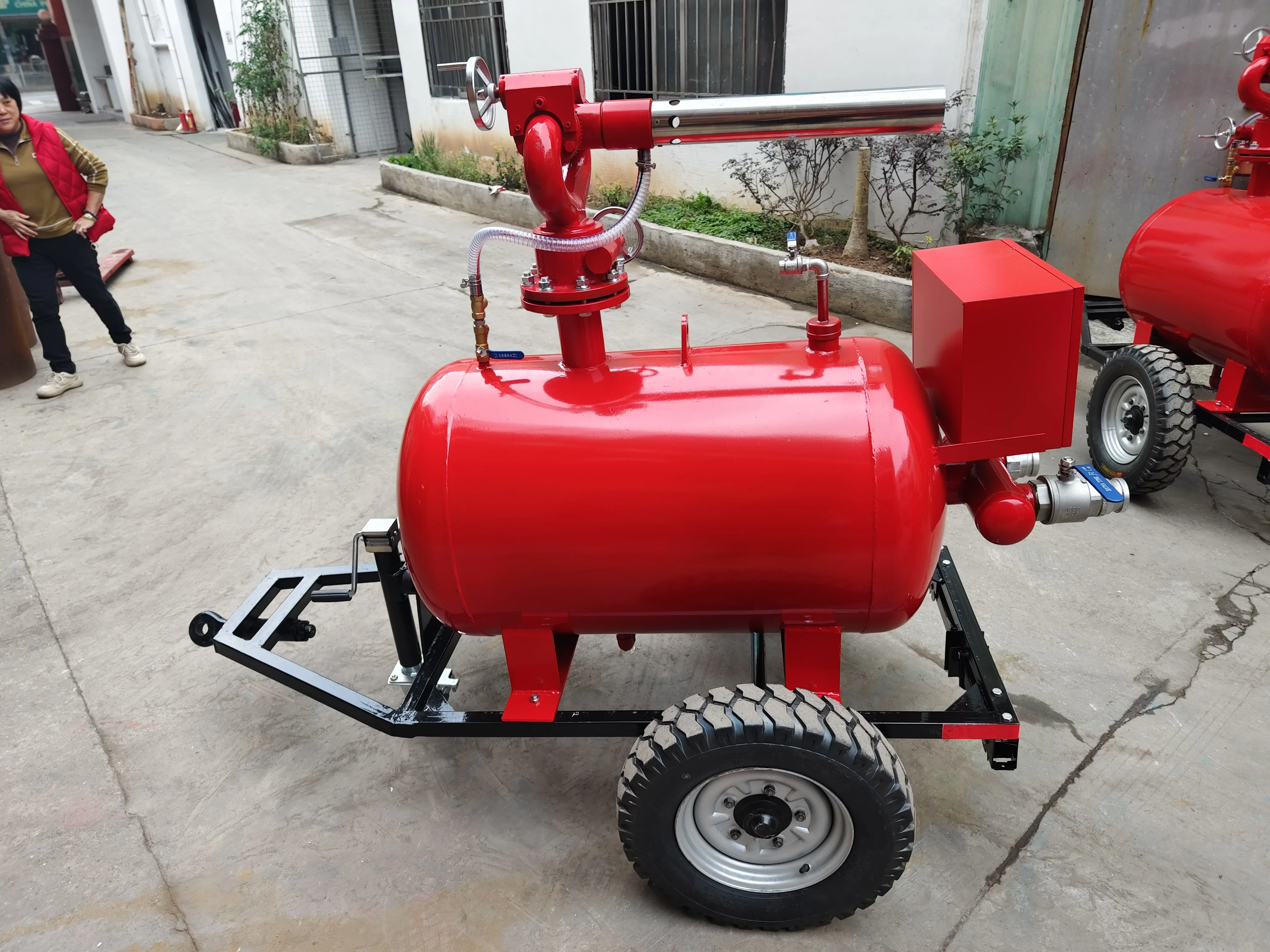 Fire Foam Trailer With Foam Monitor, Mobile Foam Tank Fire System