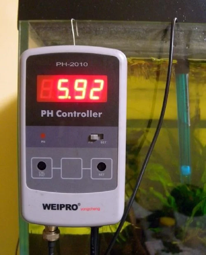 Aquarium WEIPRO pH Tester Monitor Controller for Plant Tank PH-2010