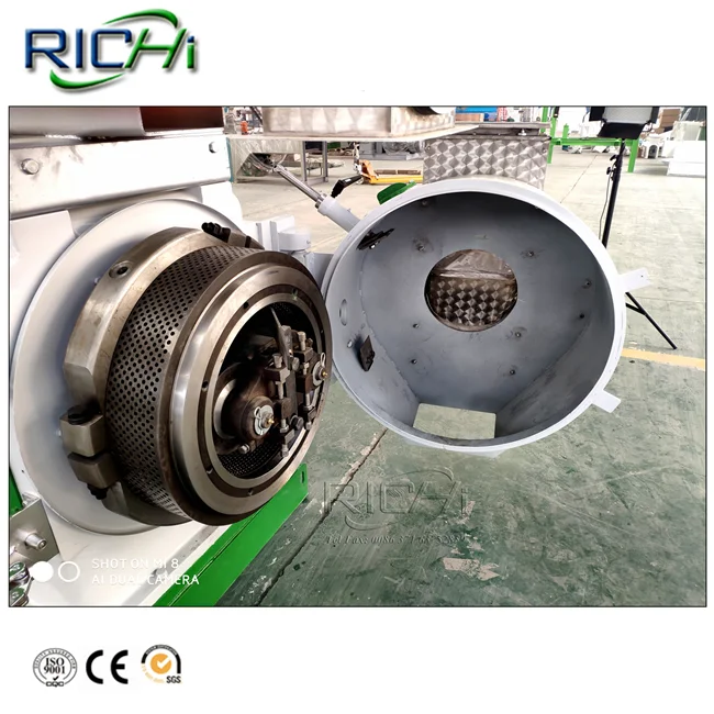 RICHI High Capacity Rice Husk Ring Die Biomass Hay Grass Sawdust Wood Pellet Mill For Sale In Canada Indonesia