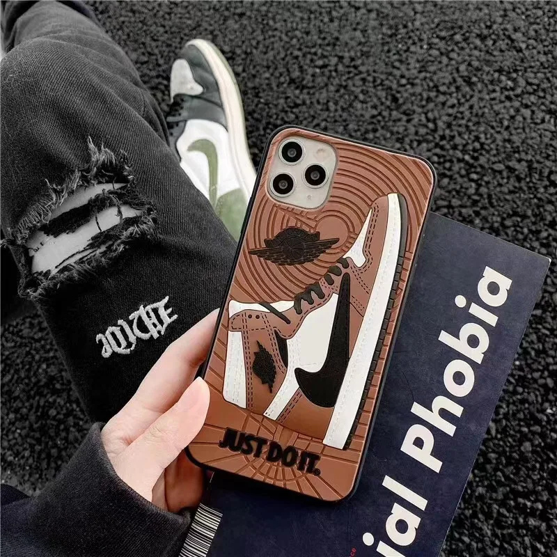 Wholesale customized 3D silicone mobile phone cases for iphone
