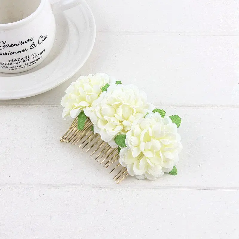 Новая мода Европейская и американская тиара заколки для волос невесты красивые аксессуары для волос красная Расческа с 3 цветами хризантемы