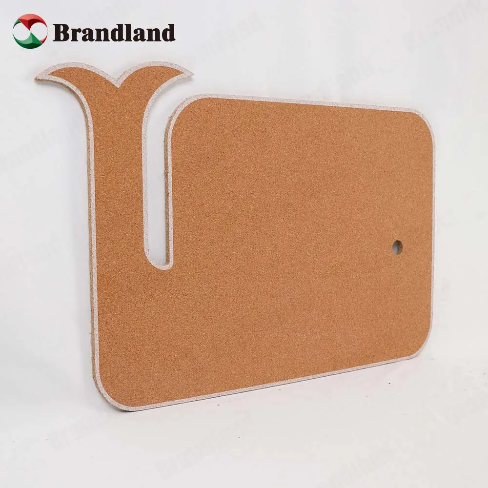 Обычная пробковая доска и пробковая доска в форме Кита