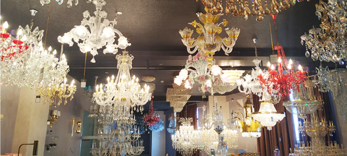 Factory Direct Sale Fancy Light Glass Lighting Modern Decoration Murano Chandelier Lamp Hotel Church Decoration Chandelier
