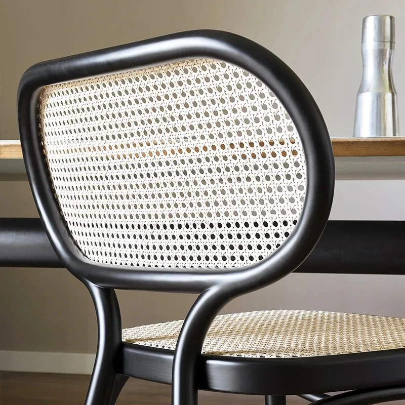 High-Grade Retro Solid Wood Rattan Dining Chair Nordic Luxury Style for Hotels Restaurants Cafes  furniture