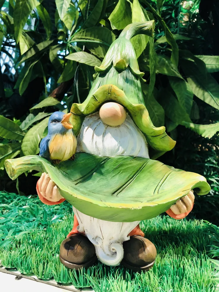  Wholesale Resin Garden Gnome Product Statue Bird Bath And Water Feeder Decor Outdoor