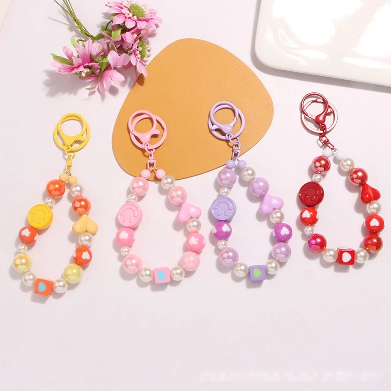 Mengda Double face smile beaded chain keychain pendant Creative paint lobster buckle accessories bag headphone sleeve decoration