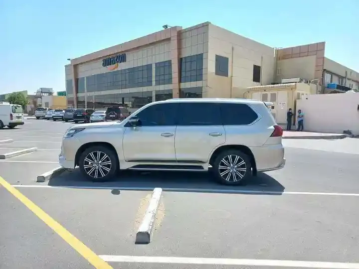 Продажа подержанных автомобилей 2024-2020 для-Lexus LX570 5.7L V8 внедорожник левосторонний и правый Привод доступны