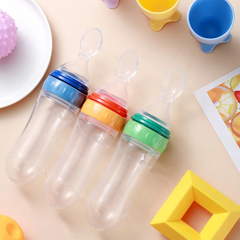 Wholesale 2021New Deasign Baby food feeder Silicone baby bottle with spoon