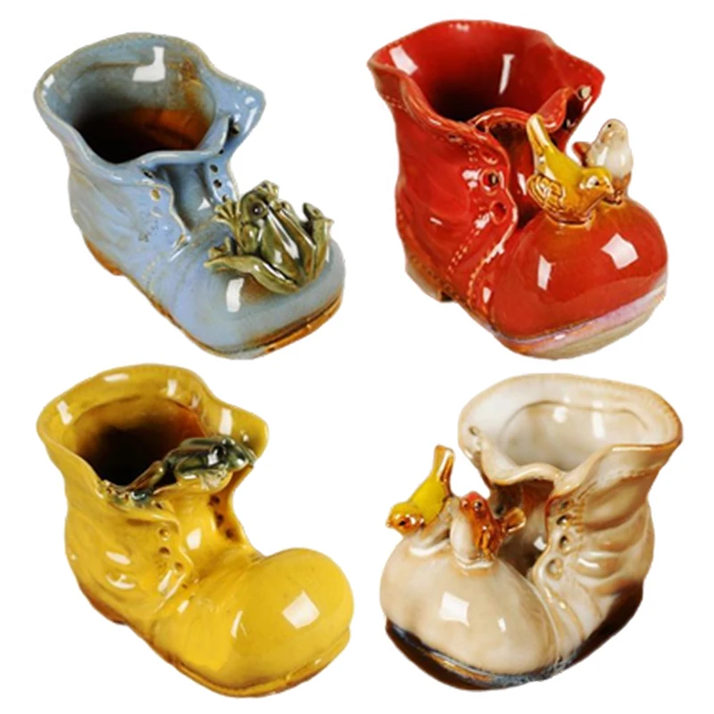 Custom vintage yellow porcelain mossy cute garden mini cartoon shoe planter ceramic frog on boot shaped succulent bud flower pot